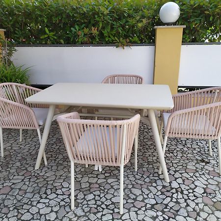 New Garden Hotel Torbole Sul Garda Exterior photo