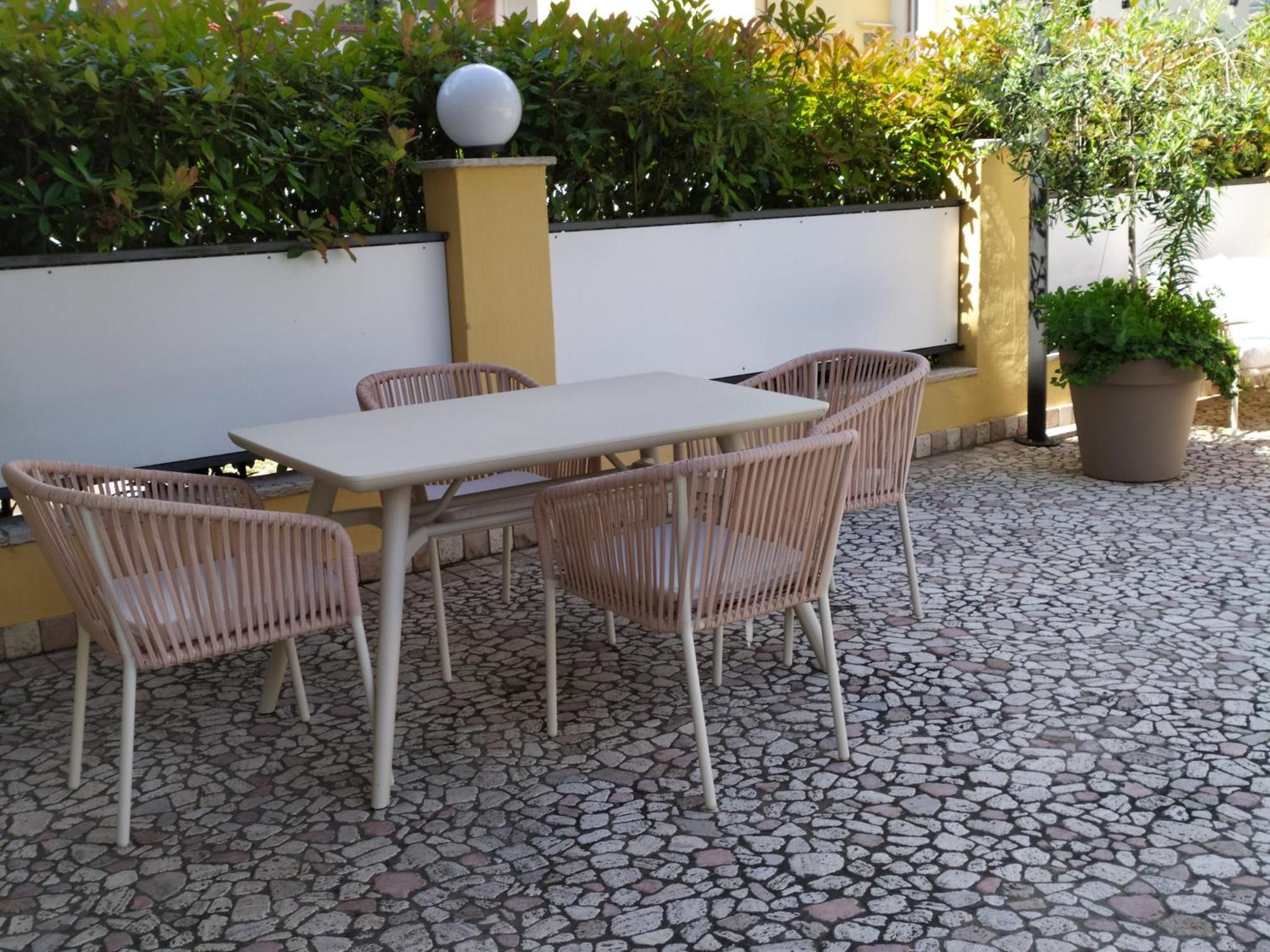 New Garden Hotel Torbole Sul Garda Exterior photo